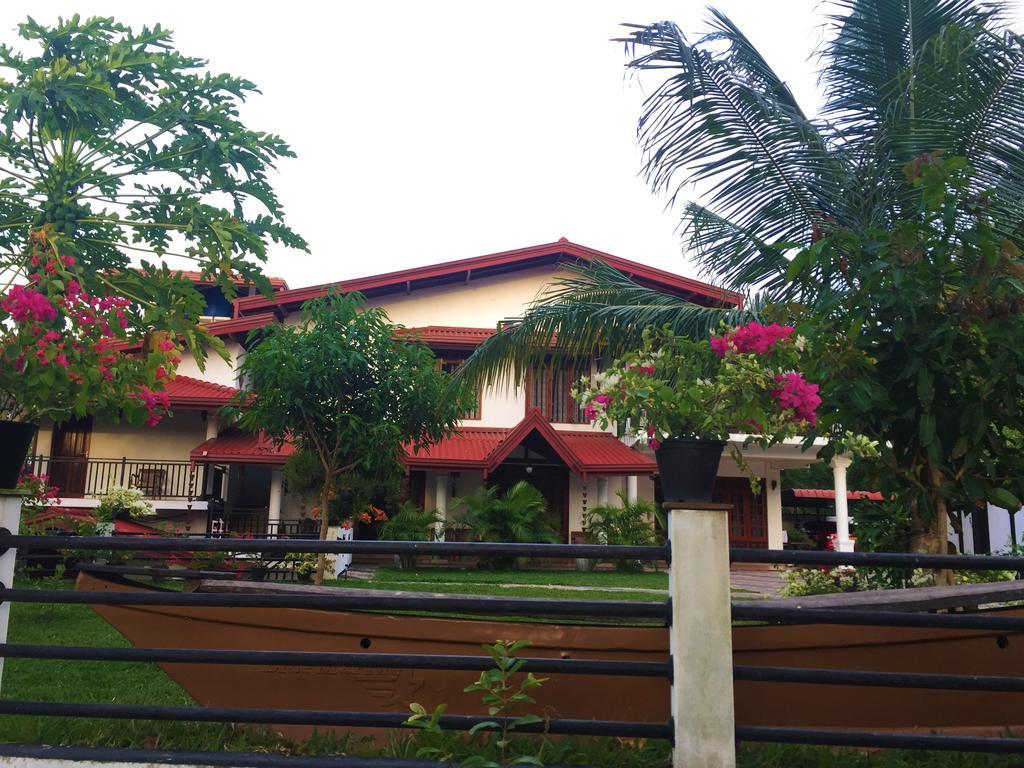 Villa Shanaya Hikkaduwa Ngoại thất bức ảnh